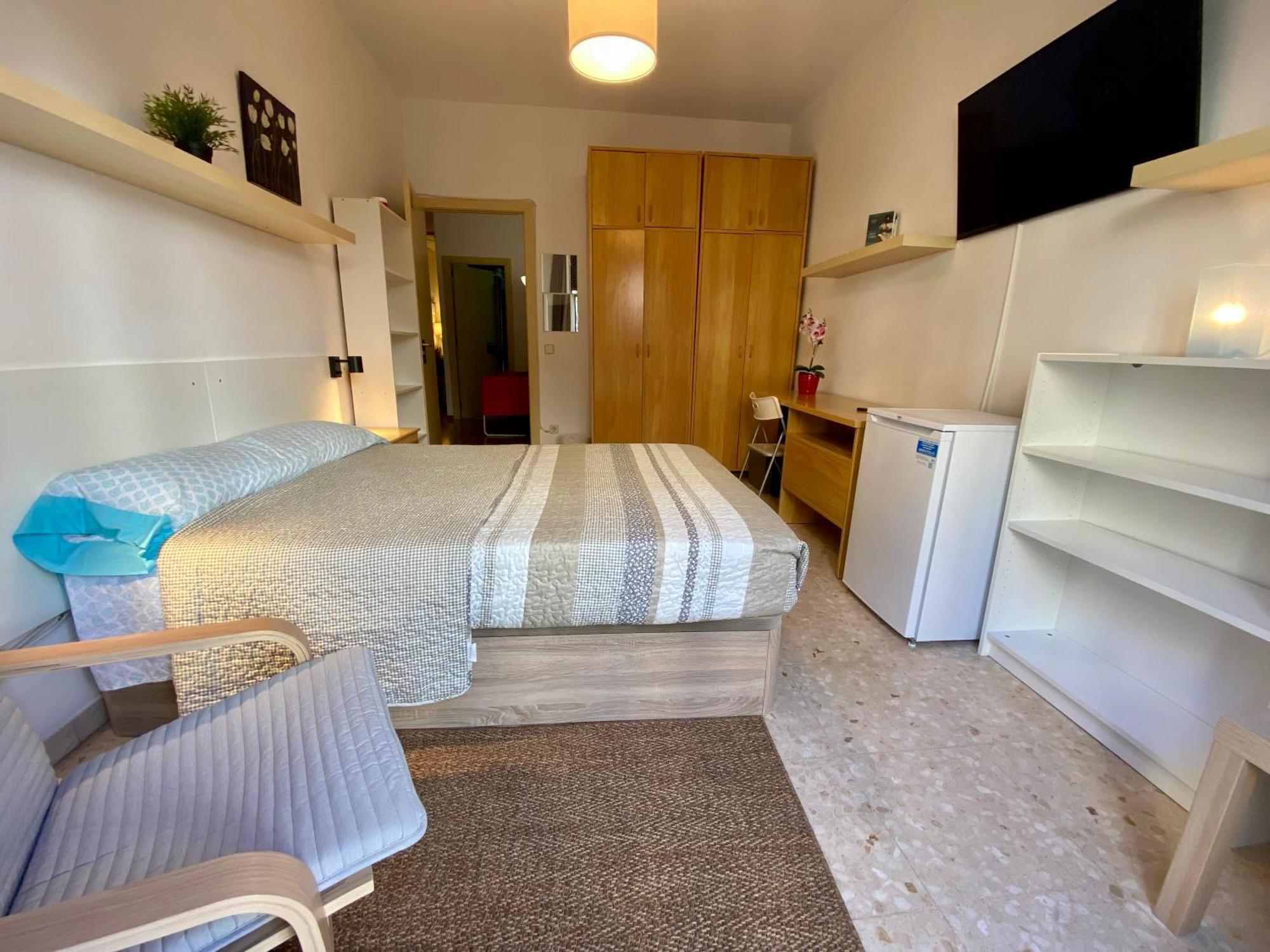 Apartament Barcelona Housing Recommend For Students Zewnętrze zdjęcie